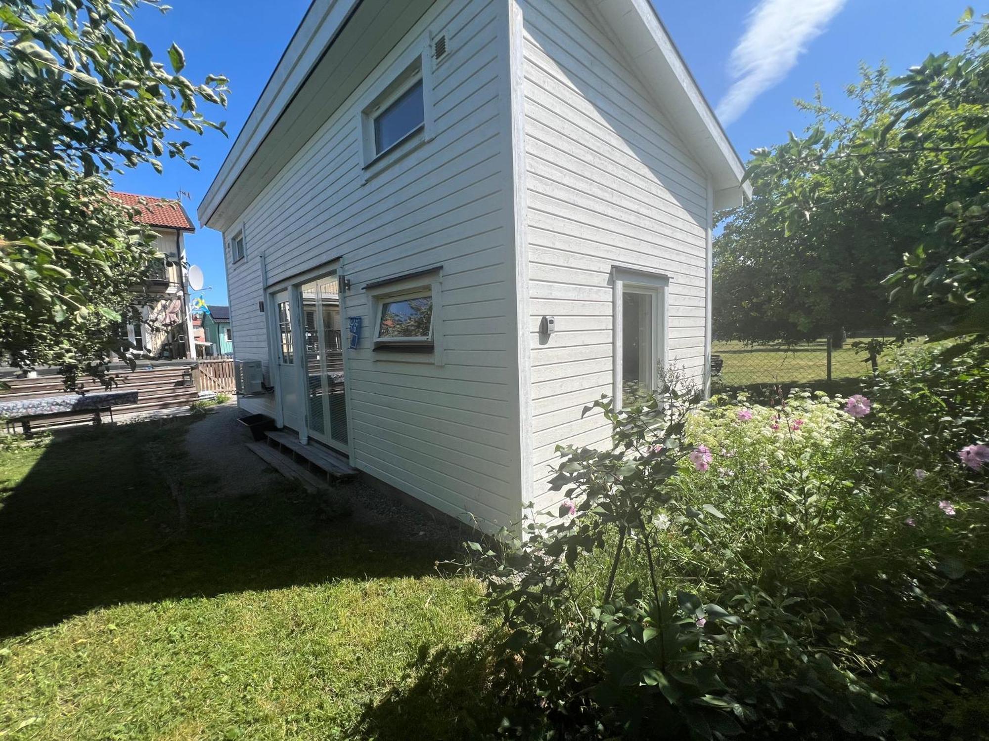 Chalet Liten I Aelvsjoe 25 Kvm Med 2 Sovloft *